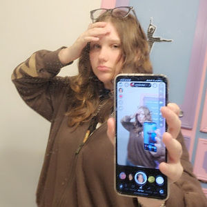 Meet your Posher, Kylie